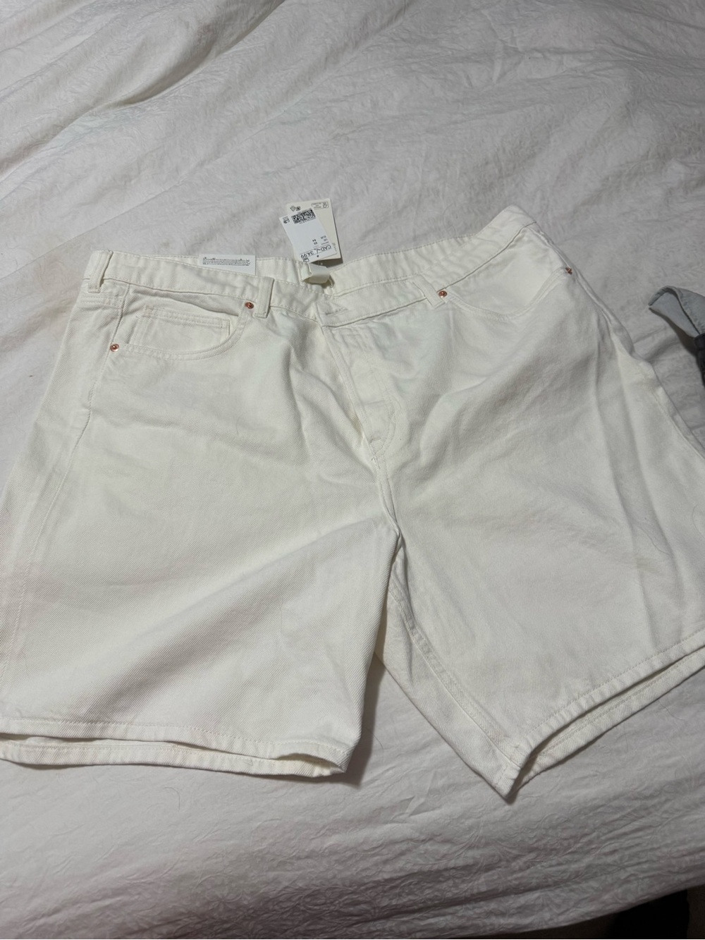 H&M White Women's Denim Bermuda Shorts
